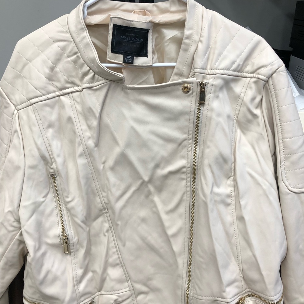 Women’s leather Jacket